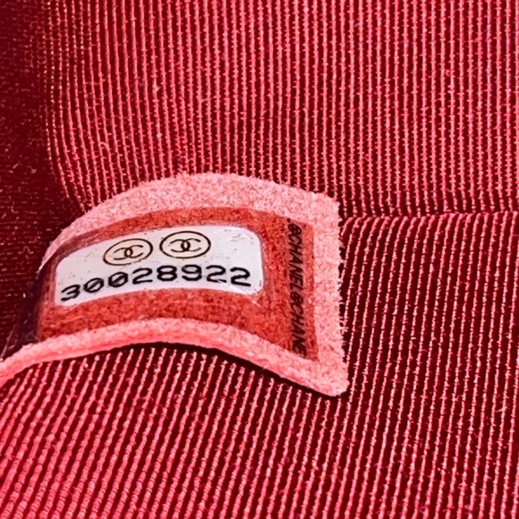 Chanel Small Boy Bag in Red Leather Silver Hardware - Picture 4 of 16